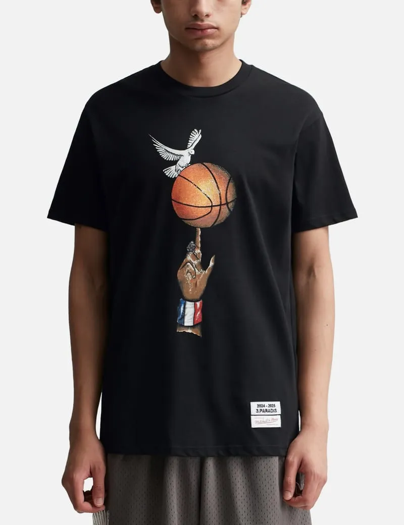 3.PARADIS x MITCHELL & NESS x NBA GRAPHIC BALL T-SHIRT