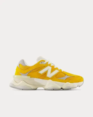 9060 Varsity Gold / Rain Cloud / Angora Low Top Sneakers