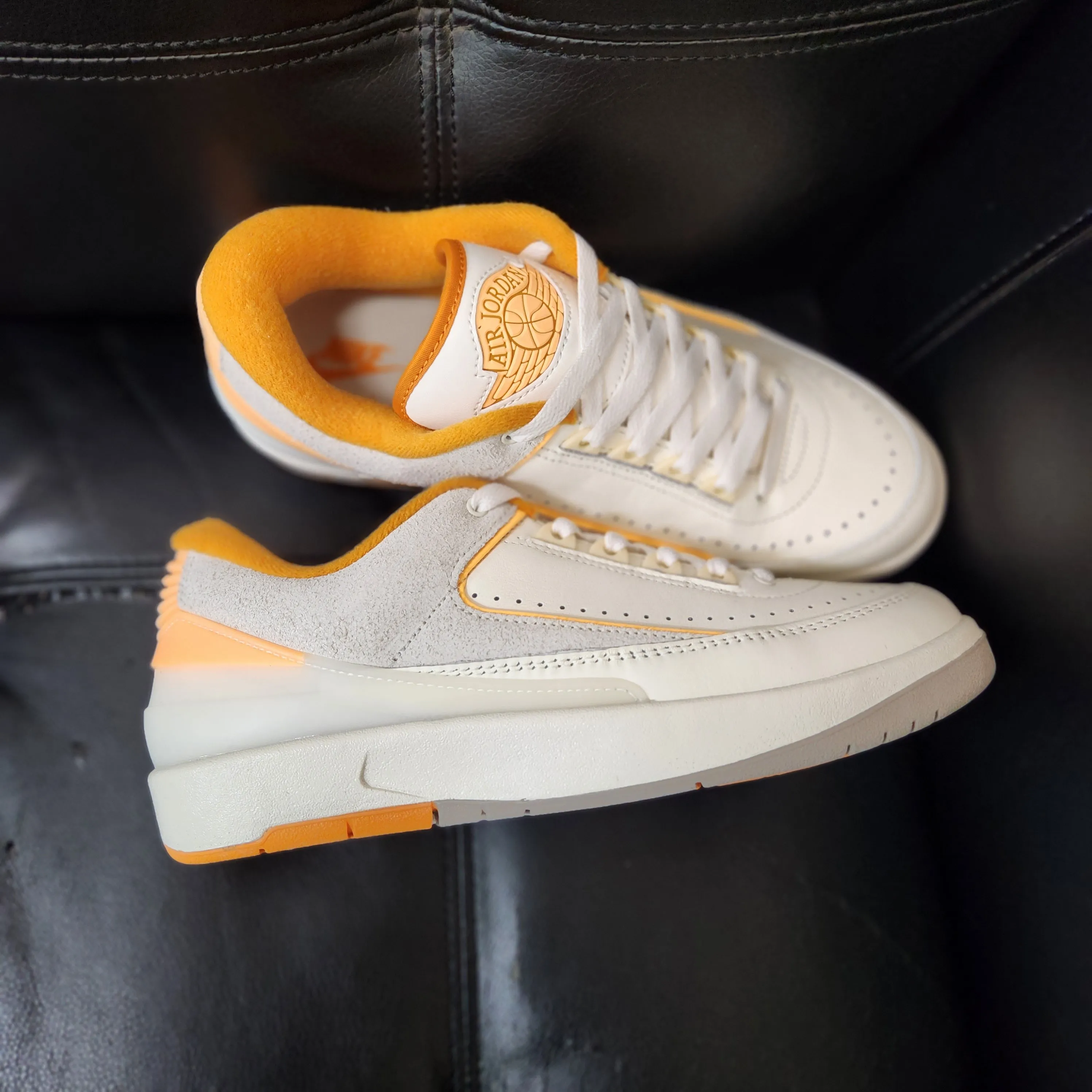 Air Jordan 2 Retro Low Craft Melon Tint