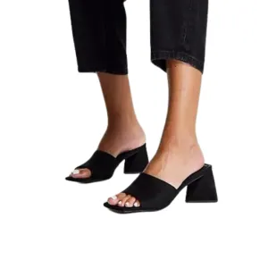 ASOS - Halliwell Block Heeled Mules