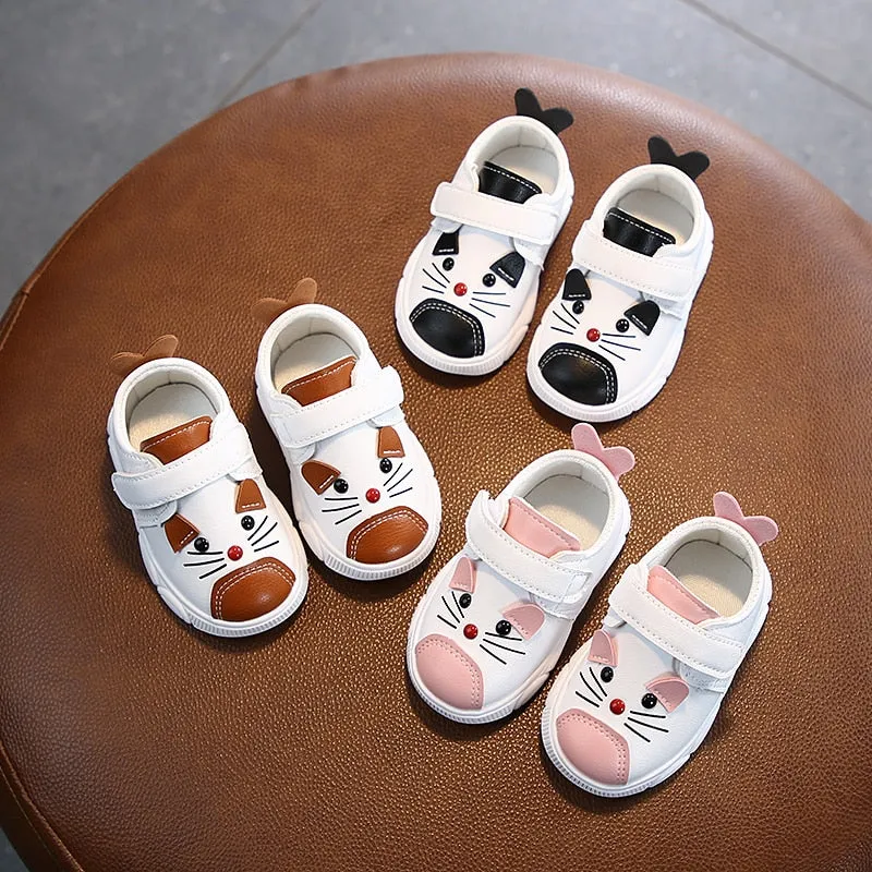 Baby soft bottom casual sneakers cartoon non-slip soft leather shoes