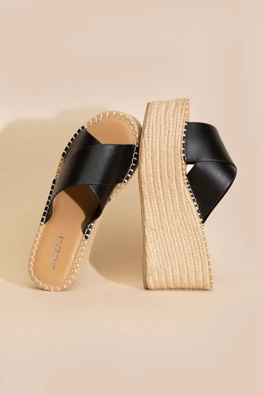 Beach Babe Raffia Platform slides