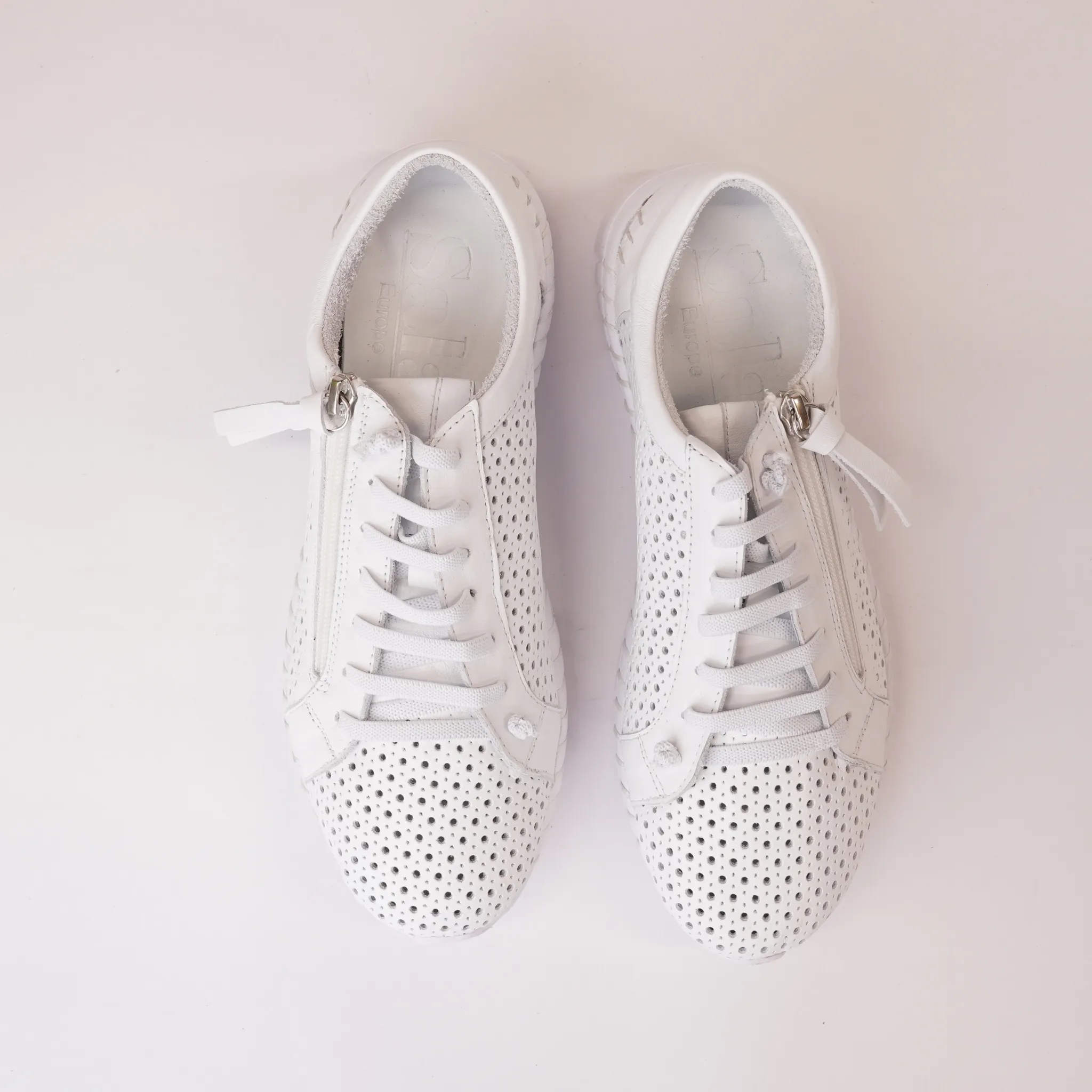 Billy White Leather Sneakers