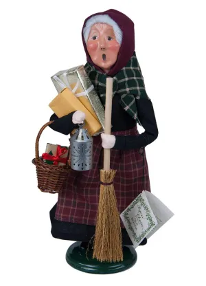 Byers' Choice Befana Caroler Figurine #333 from The Holiday Traditions Collection