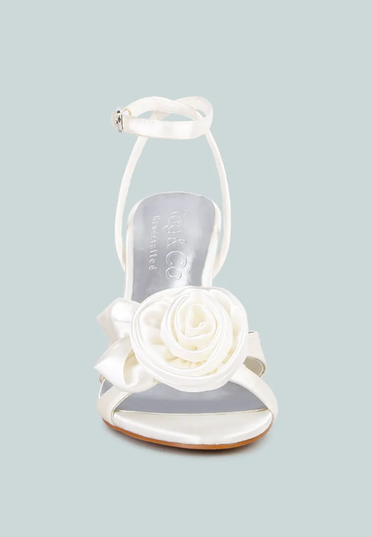 CHAUMET White Rose Bow Embellished Sandals