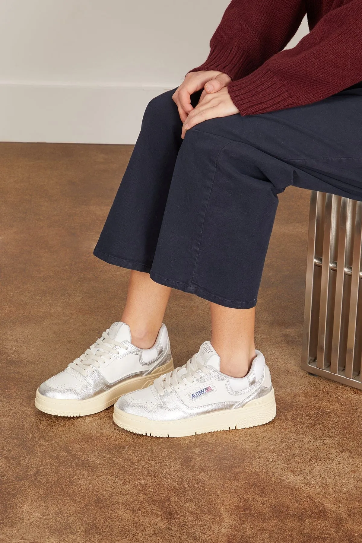 CLC Low Women Sneaker in White/Silver