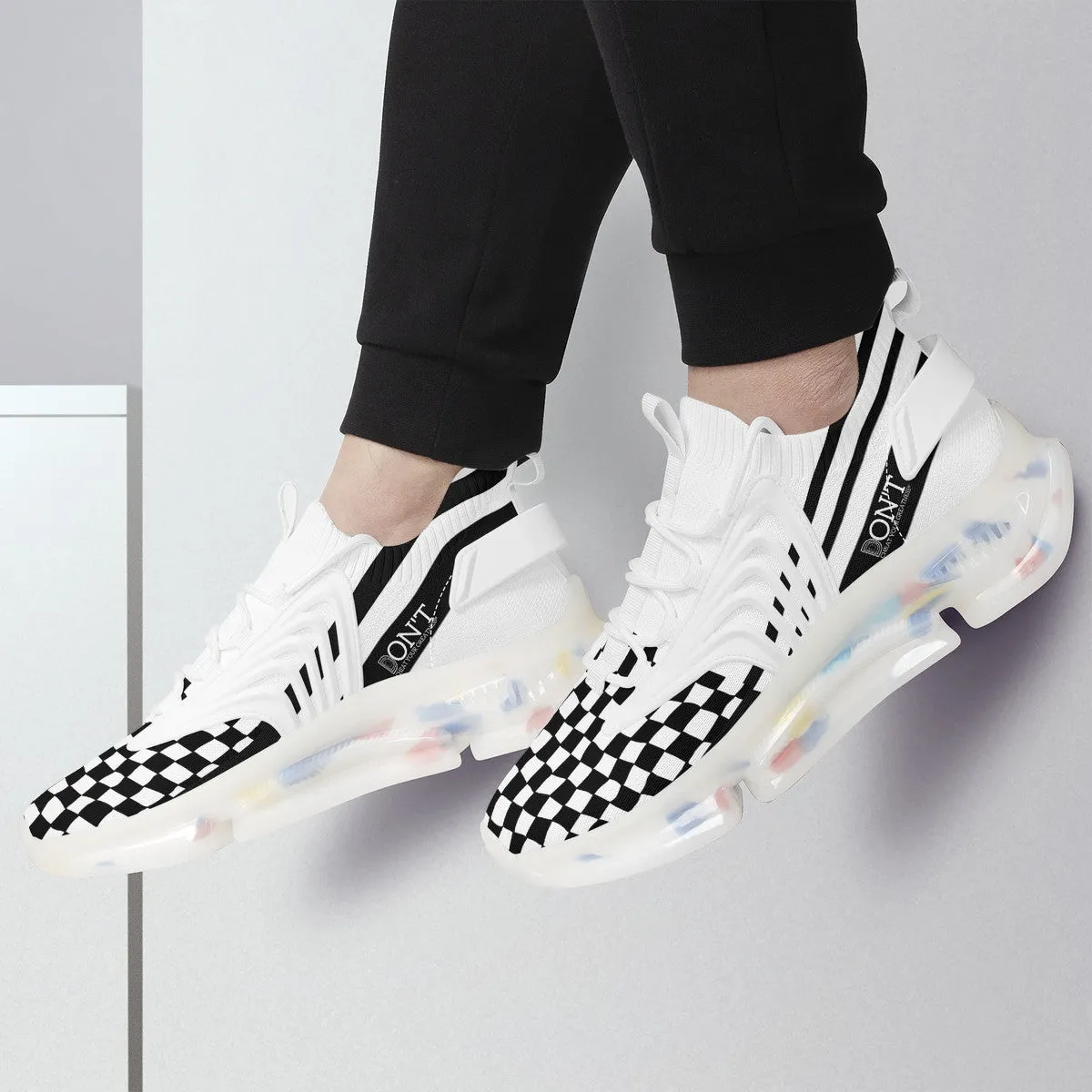 DON'T DX4 White Logo Black Stripes & White Air Max React Sneakers - White