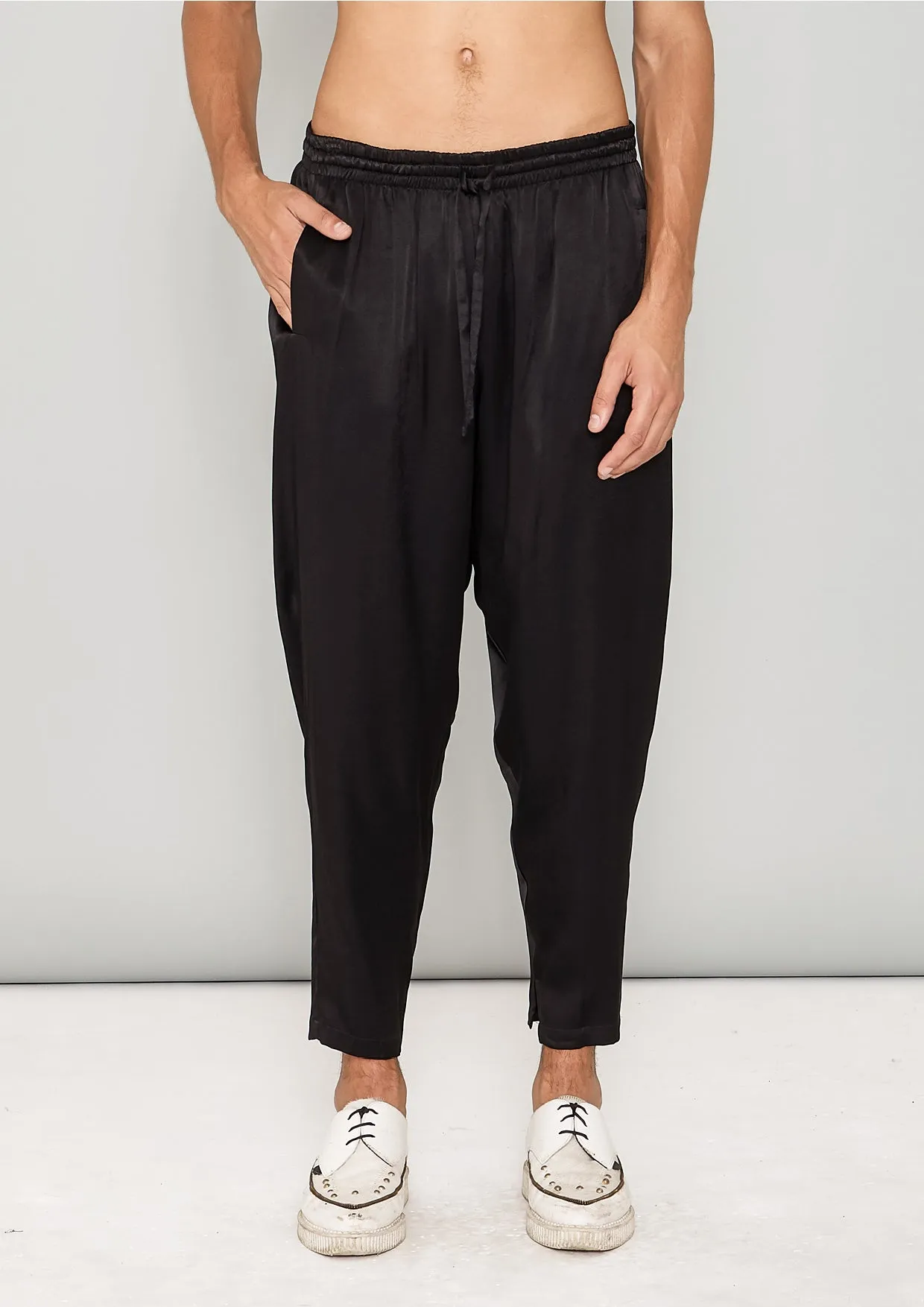 PANTS LOOSE ELASTIC - SILKY RAYON SATIN black