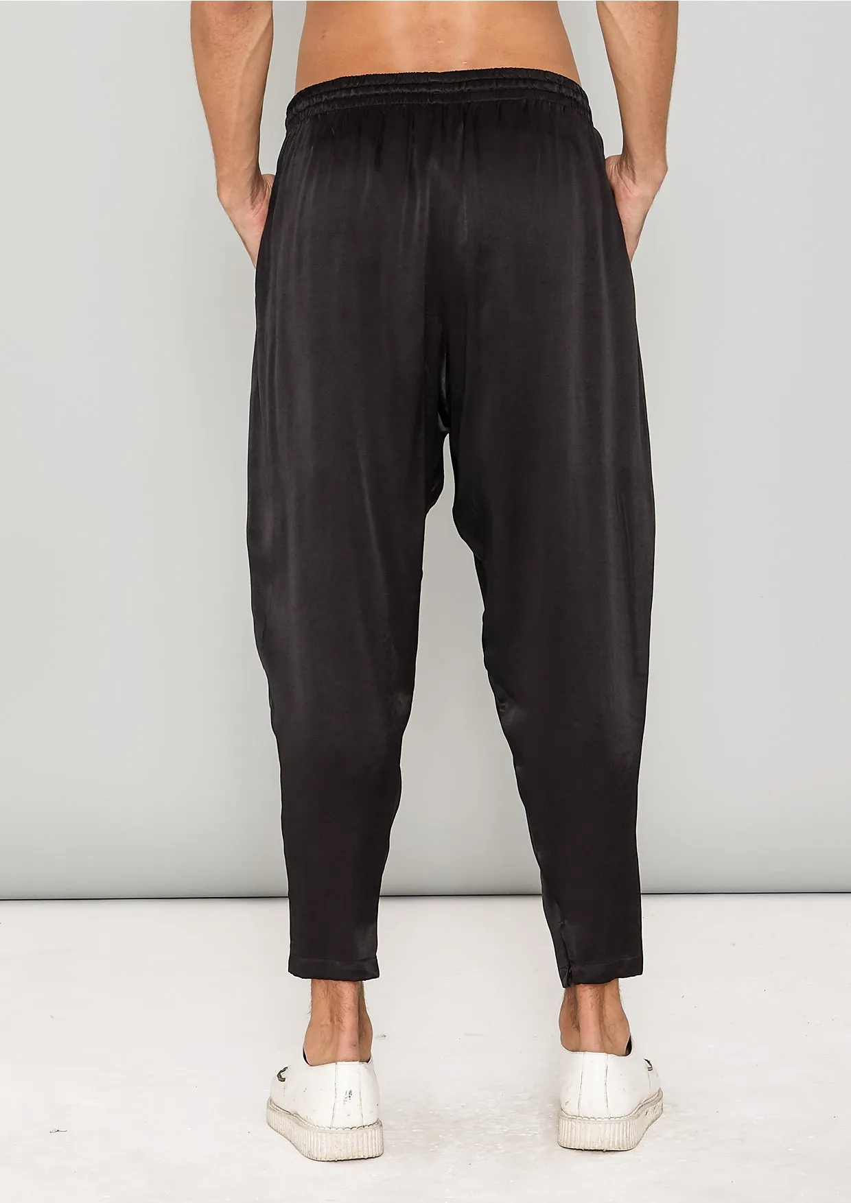 PANTS LOOSE ELASTIC - SILKY RAYON SATIN black