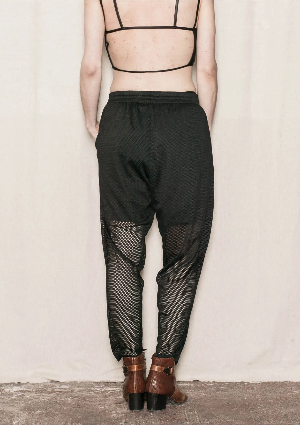 PANTS LOOSE ELASTIC WAIST - MESH black by BERENIK