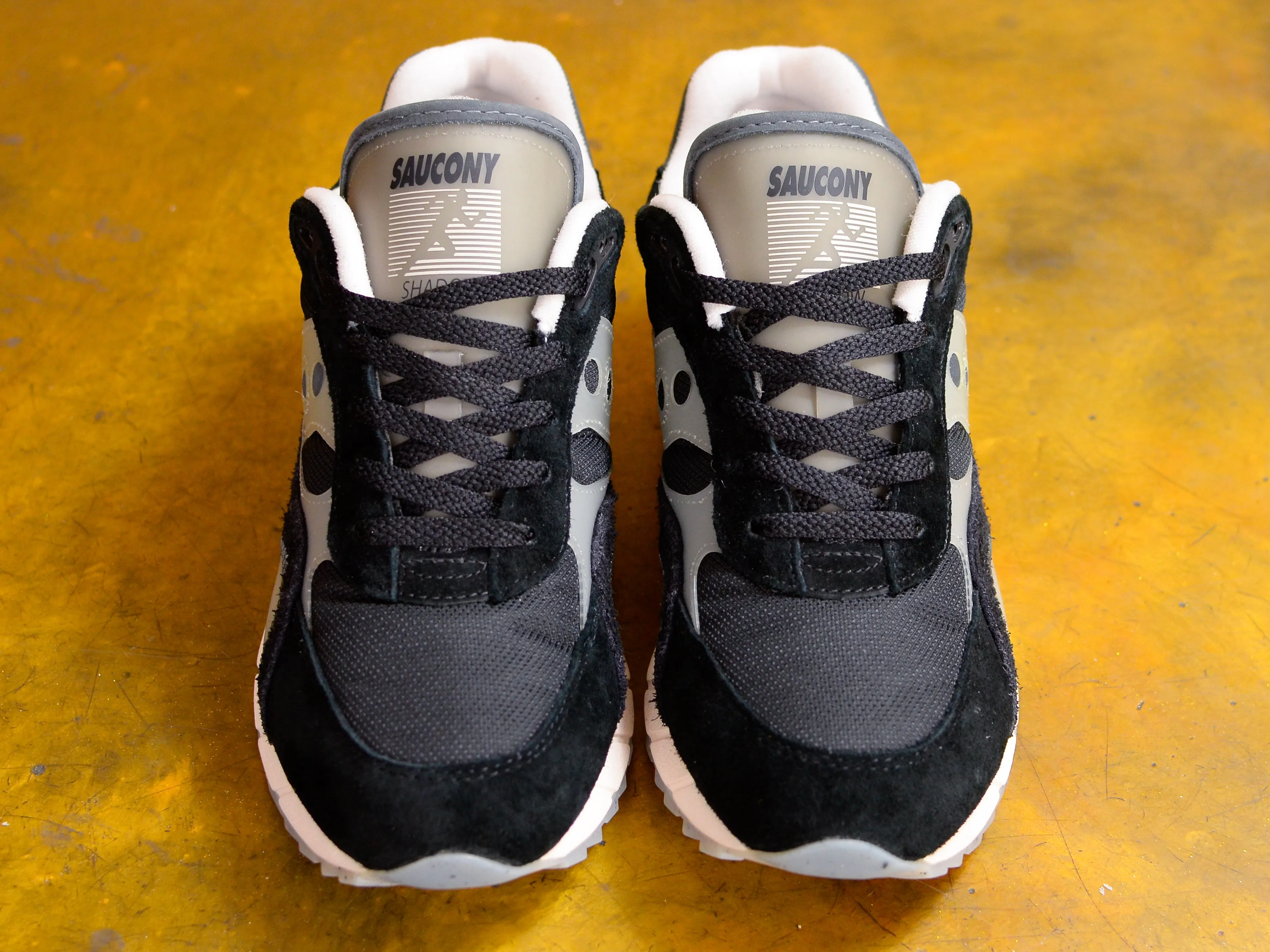 Saucony Shadow 6000 - Black