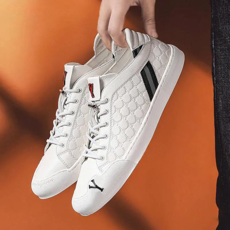 Synthetic Leather Lining Flat Sneakers