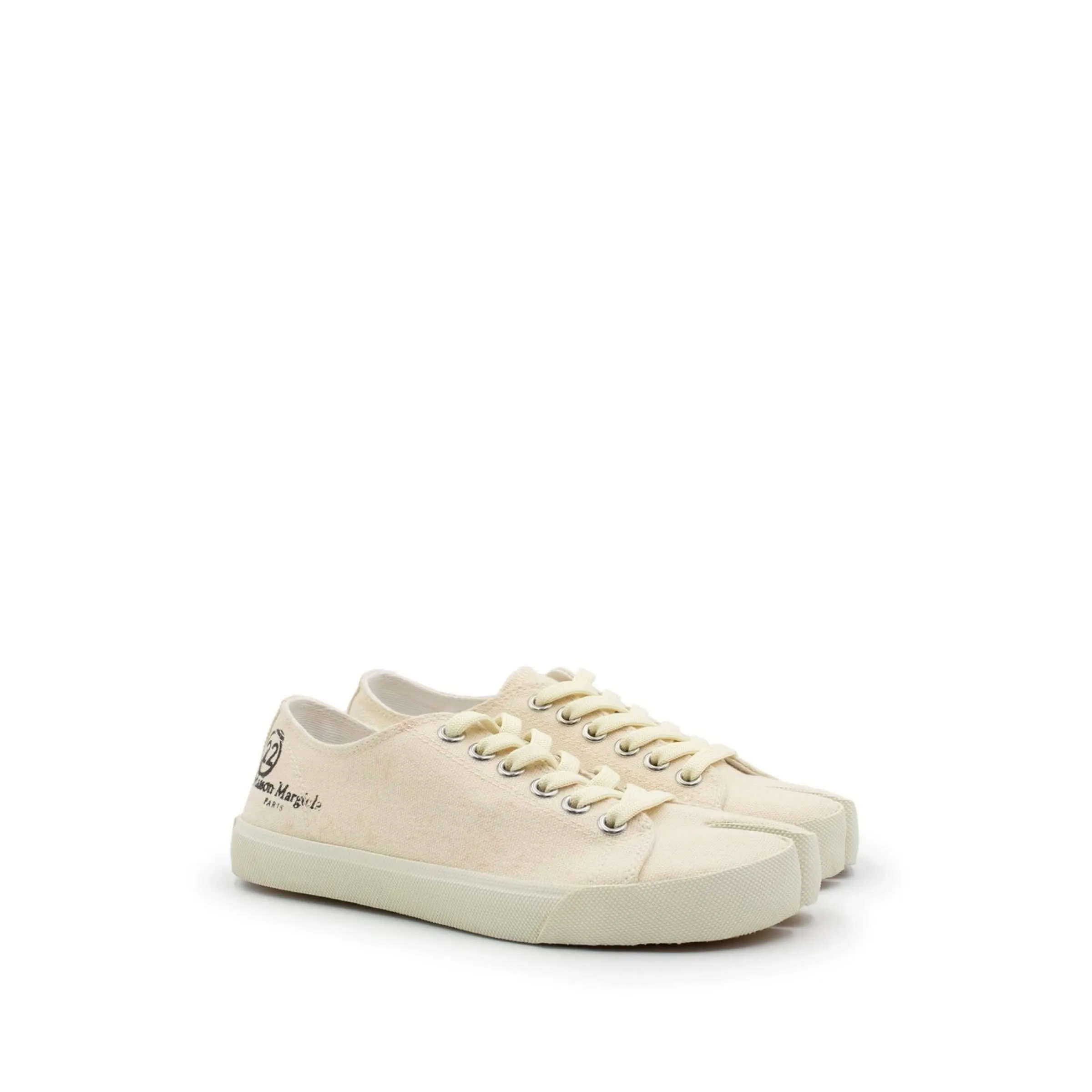 Tabi Toe Low Sneakers in White Sand