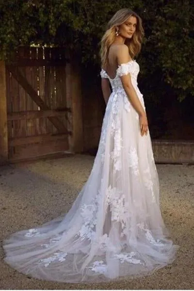 White Off Shoulder Tulle Lace Appliqued Beach Wedding Dress, Romantic Bridal Dresses UQ2547