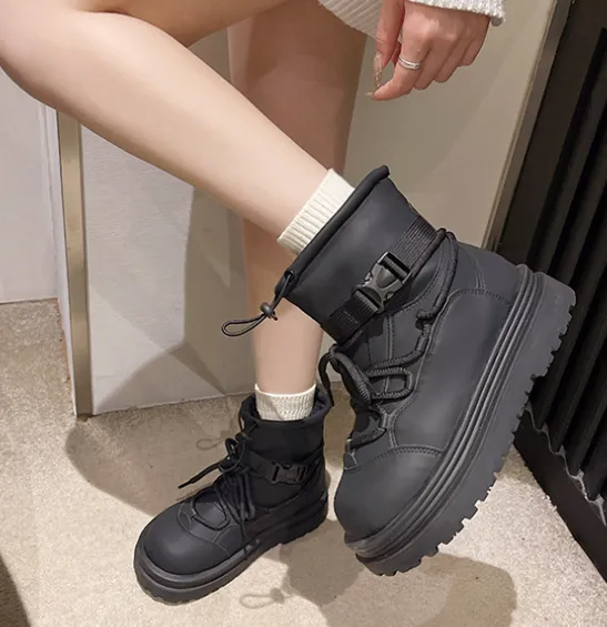 Women Leather Round Head Platform Casual Boots