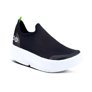 Women's Oofos OOmg eeZee Low Shoe Color: White & Black